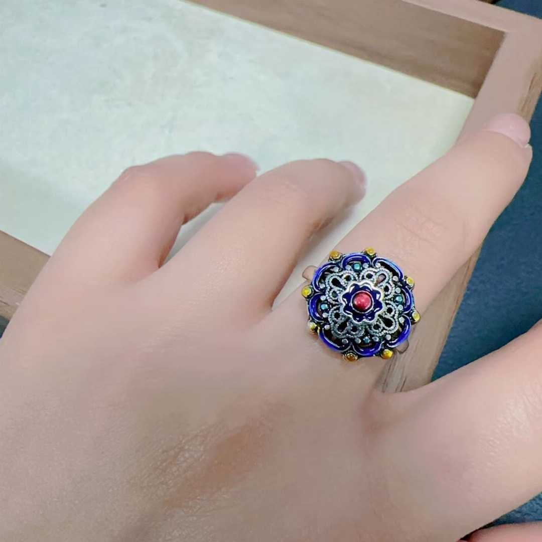 Finger Ring